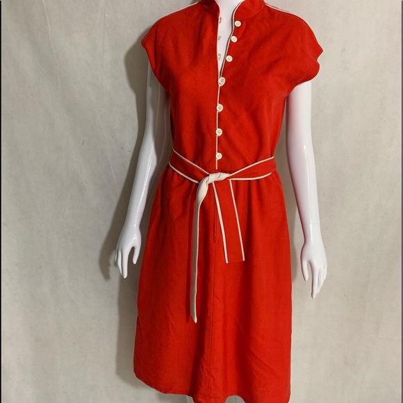 Saks Fifth Avenue Young Dimensions Dresses & Skirts - Saks Fifth Avenue Young Dimensions dress